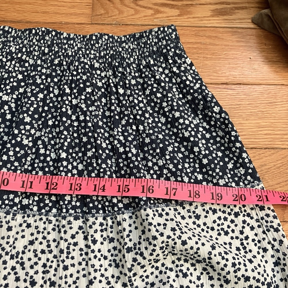 Womens Skirt Blue White Floral Tiered Midi Modest Gauzy Boho Cottagecore - Picture 4 of 5